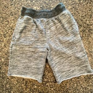 GAP FIT Gray Boys Shorts Size M